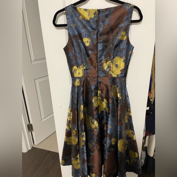 Luna Midi Fit and Flare Vintage Style Dress - Picture 2 of 4